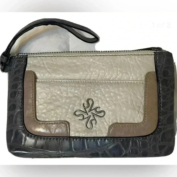 Simply Vera Vera Wang Clutch - Picture 1 of 9